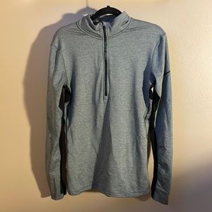 Women’s Nike Pro Hyperwarm 1/4 Zip / Gray & Black